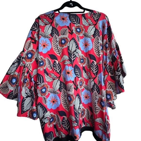 New Coco+ Carmen Floral and Tassel Lined Bell Sleeve Kimono One Size - Picture 5 of 7